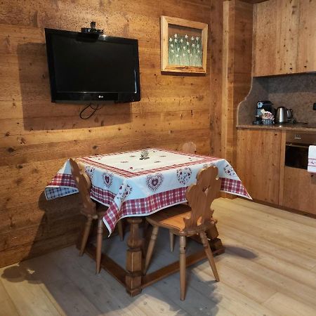 Appartamento Stella Alpina Cortina dʼAmpezzo Exteriör bild